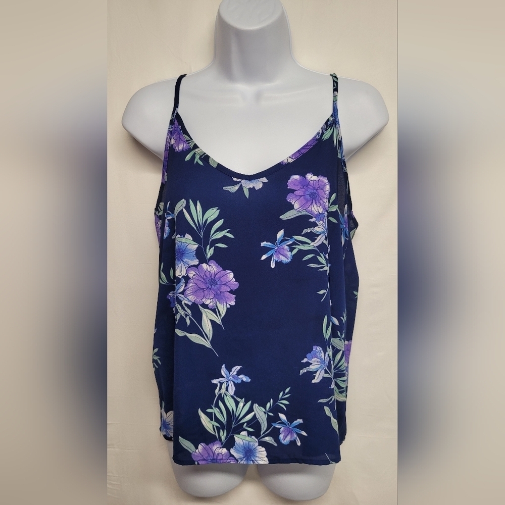 Forever 21 M Sheer Cami Adjustable Spaghetti straps Excellent Condition